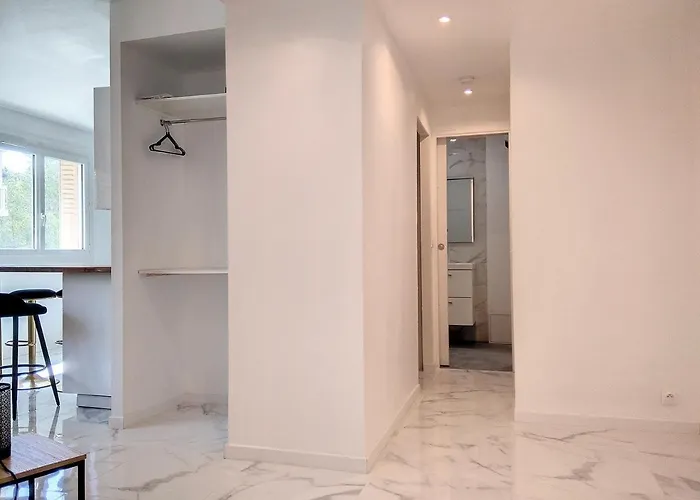 Le Serra Juan-les-Pins