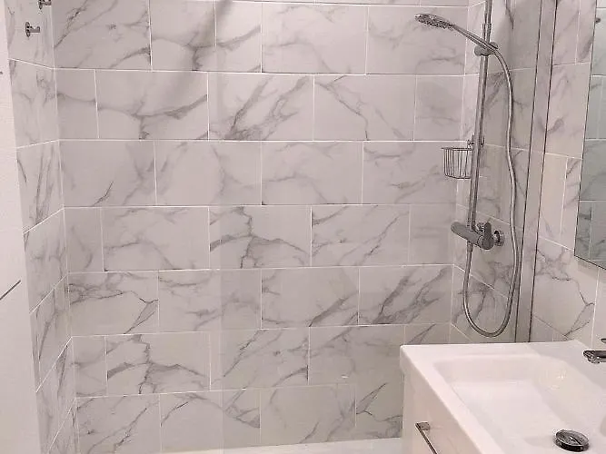 Le Serra 胡安莱潘